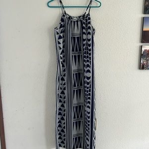 Manuhealii strappy dress Slit on one side